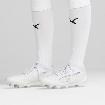 PUMA Fußballschuh 'Ultra 5 Ultimate' in Weiß