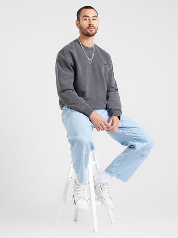 Carhartt WIP Sweatshirt 'Duster' in Grijs