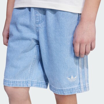 Set 'Adidas Originals x Minecraft' di ADIDAS ORIGINALS in blu