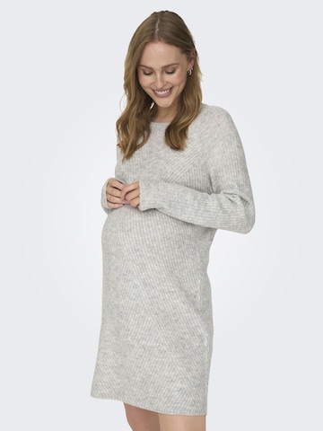 Robes en maille 'Carol' Only Maternity en gris