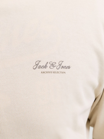 JACK & JONES Sweatshirt in Beige