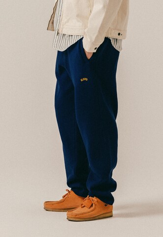 BLKVIS Zúžený Kalhoty – modrá: přední strana