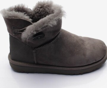 UGG Stiefeletten 40 in Grau: predná strana