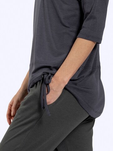 Magadi Sports Top 'Sara' in Grey