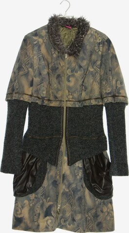 Save the Queen Jacket & Coat in L in Brown: front