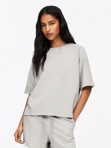 Sweat-shirt Pull&Bear en gris : devant