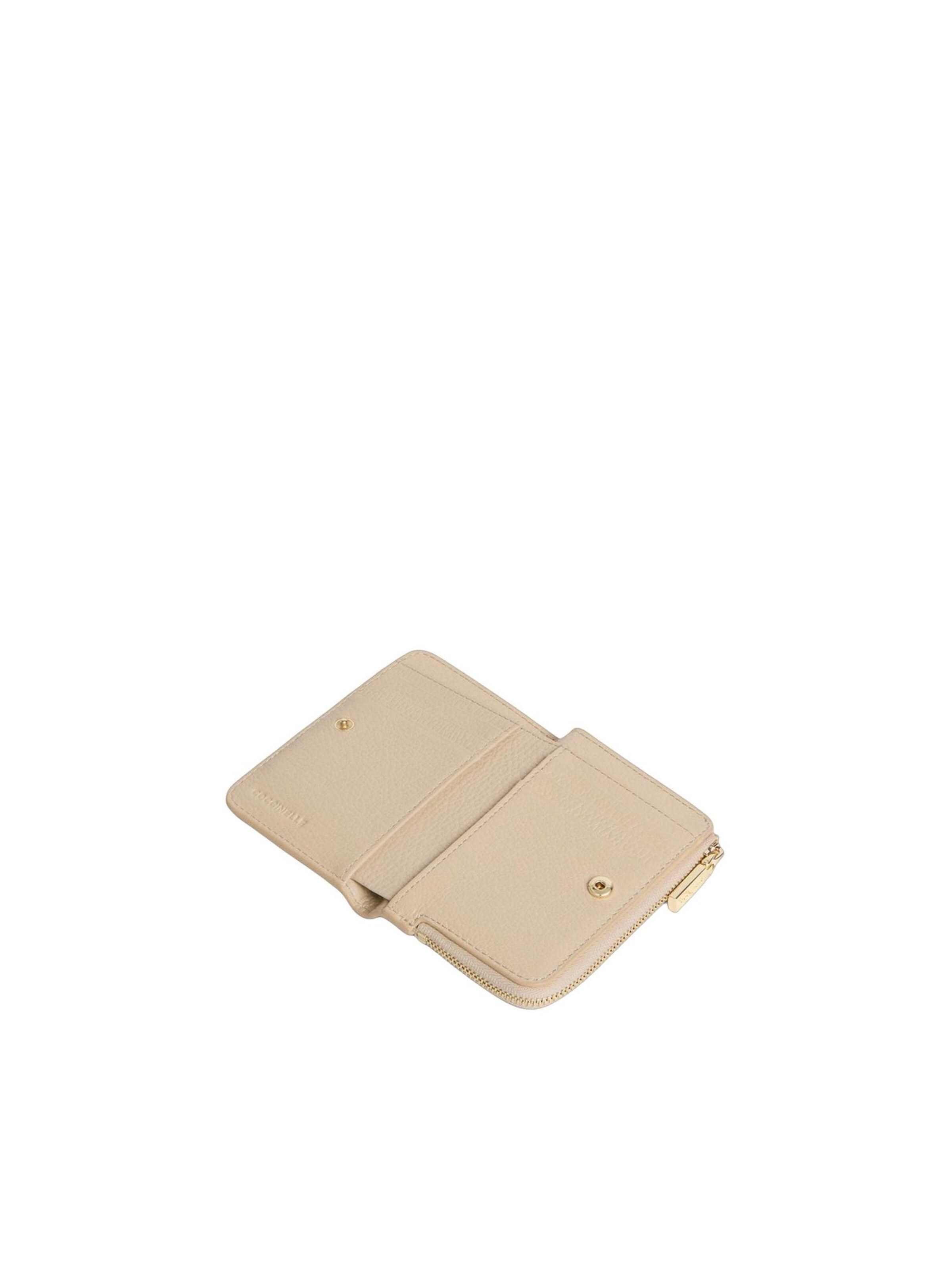 Portamonete 'COCCINELLE METALLIC 26 95' di Coccinelle in marrone