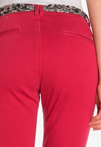 Le Temps Des Cerises Regular Chino Pants 'DYLI 2' in Red