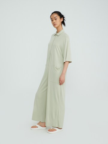 EDITED Jumpsuit 'Adrian' in Groen: voorkant