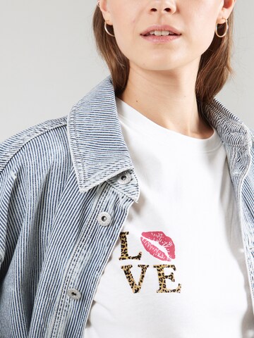 VILA Shirt in White