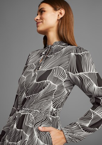 HECHTER PARIS Dress in Black