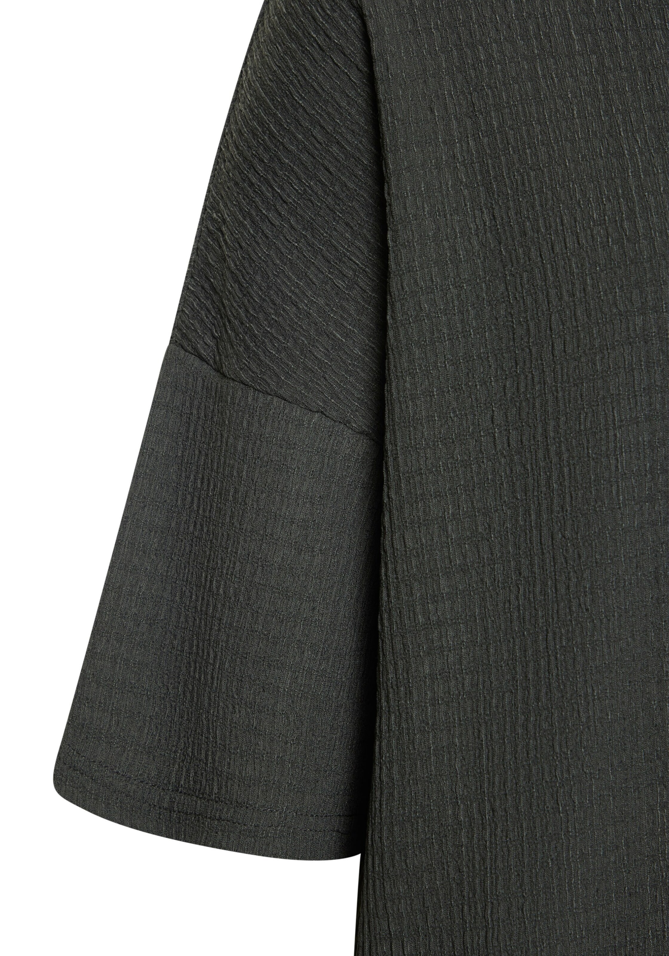 LASCANA Shirt in Green