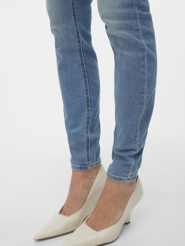 Coupe slim Jean 'SOPHIA' VERO MODA en bleu