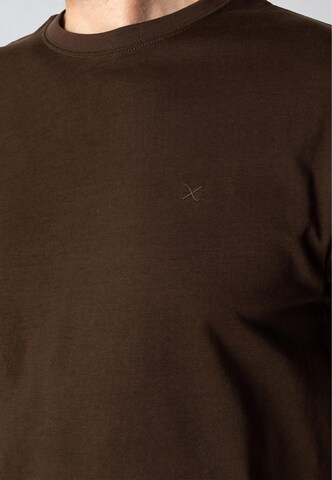 Clean Cut Copenhagen T-Shirt 'Stable' in Braun