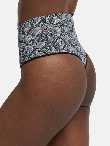 cfab (formerly creamy fabrics) String 'Seamless High-Waist Tanga' i grå