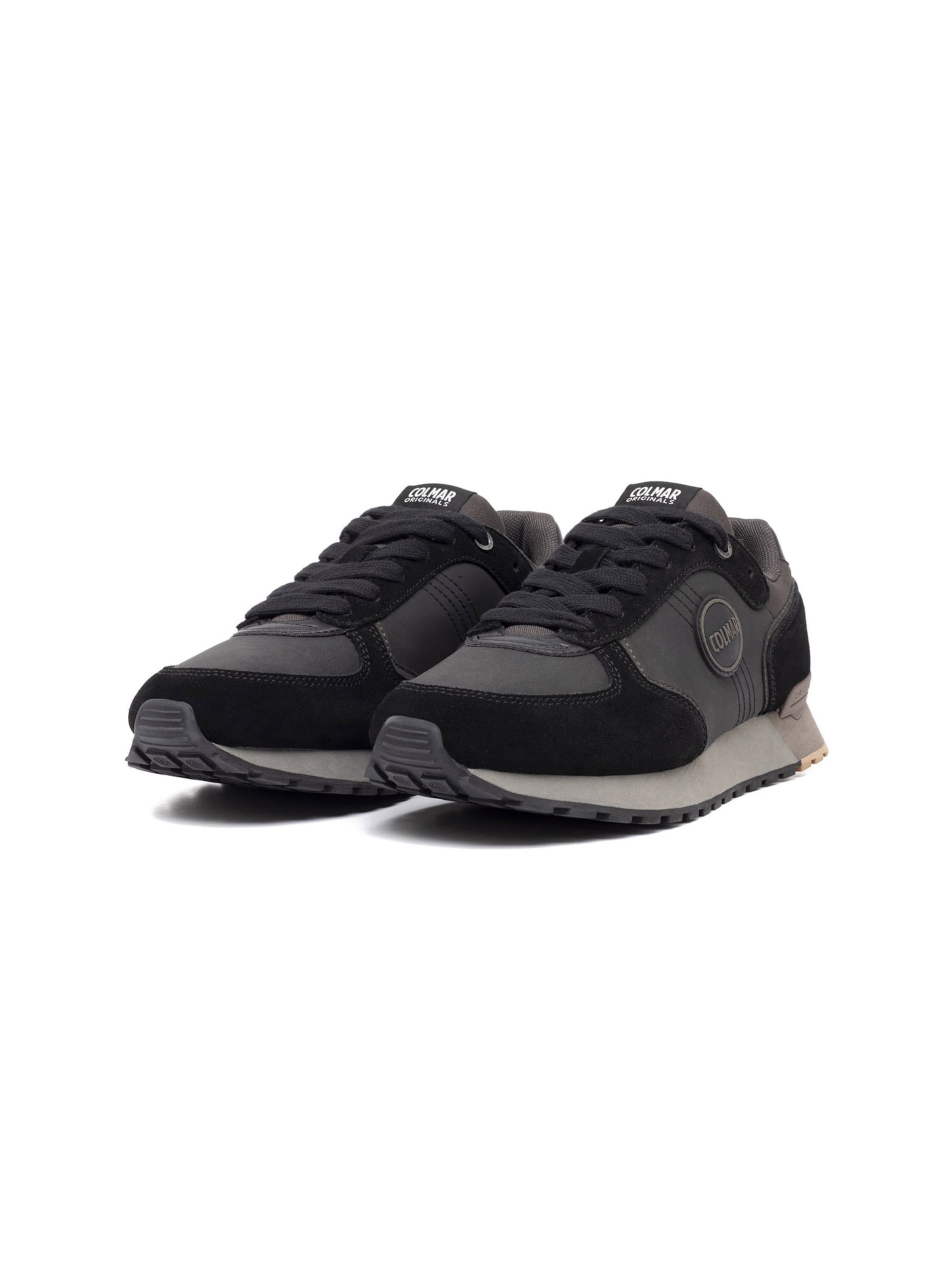 Colmar Platform trainers 'Travis Boost' in Black: front