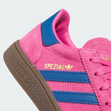 ADIDAS ORIGINALS - Zapatillas deportivas 'Handball Spezial' en rosa