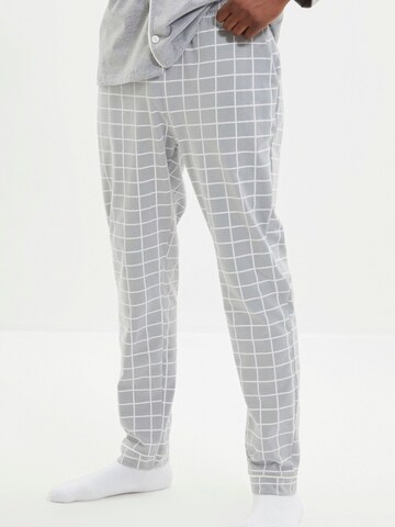 Trendyol Pyjama lang in Grau