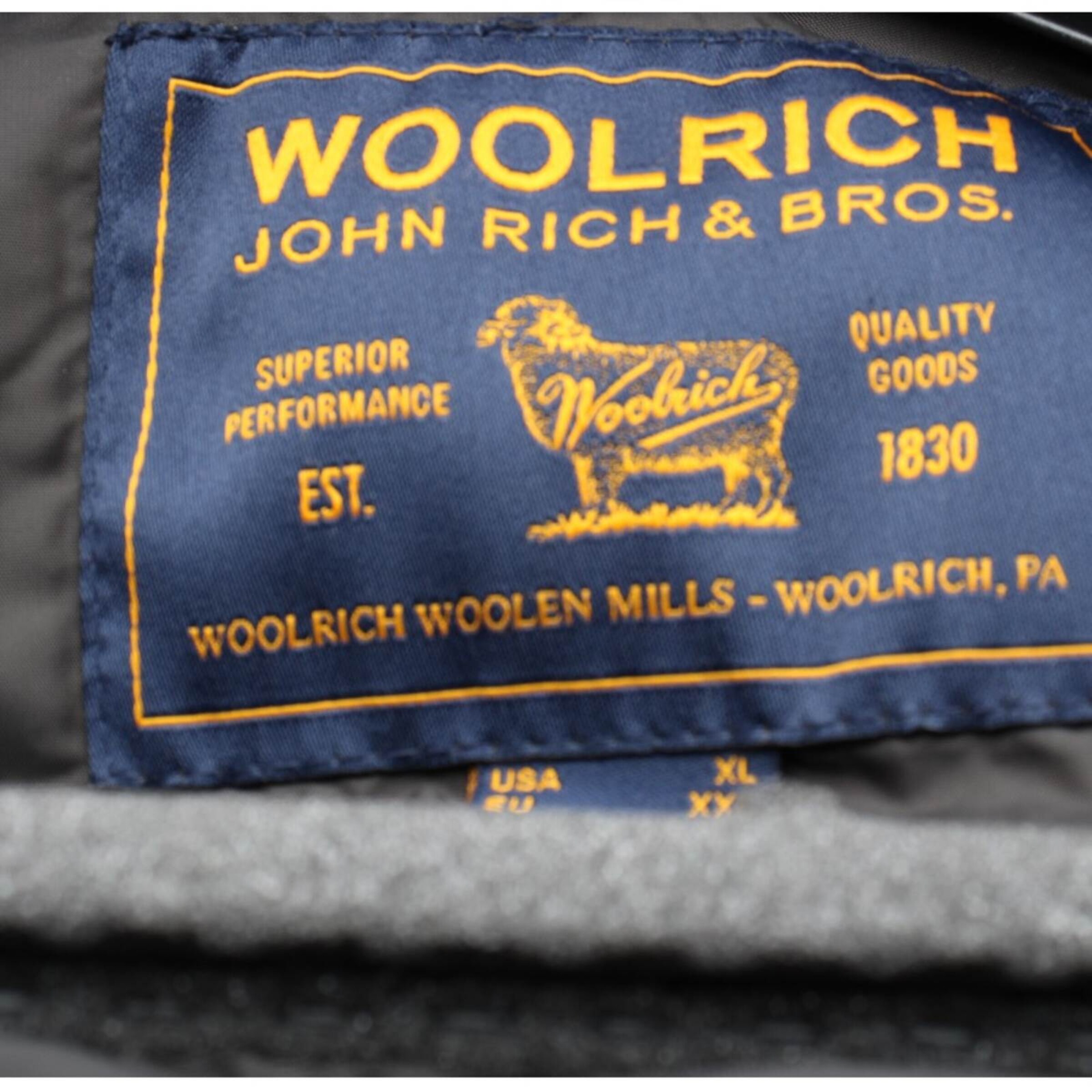 Woolrich Jacket & Coat in XXL in Black