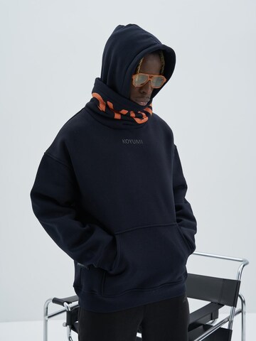 Koyumi Sweatshirt 'Oversize Hoodie mit hohem Kragen – Schwerer 3-Faden Stoff - Break your Neck' in Blue