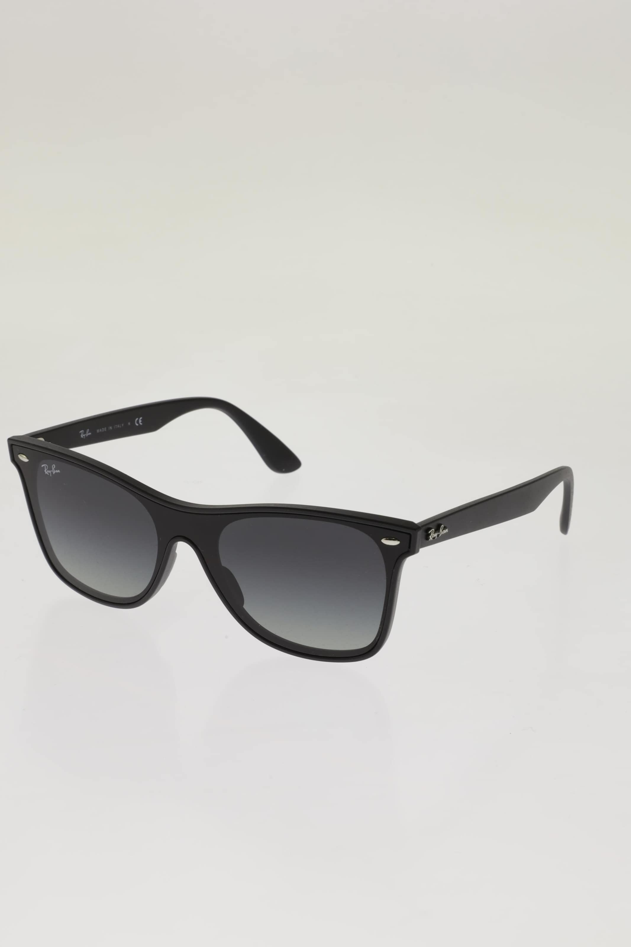 Ray-Ban Sunglasses in One size in Black, Item view