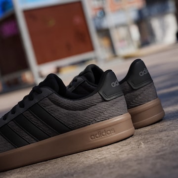 Sneaker bassa 'Grand Court 3.0' di ADIDAS SPORTSWEAR in grigio