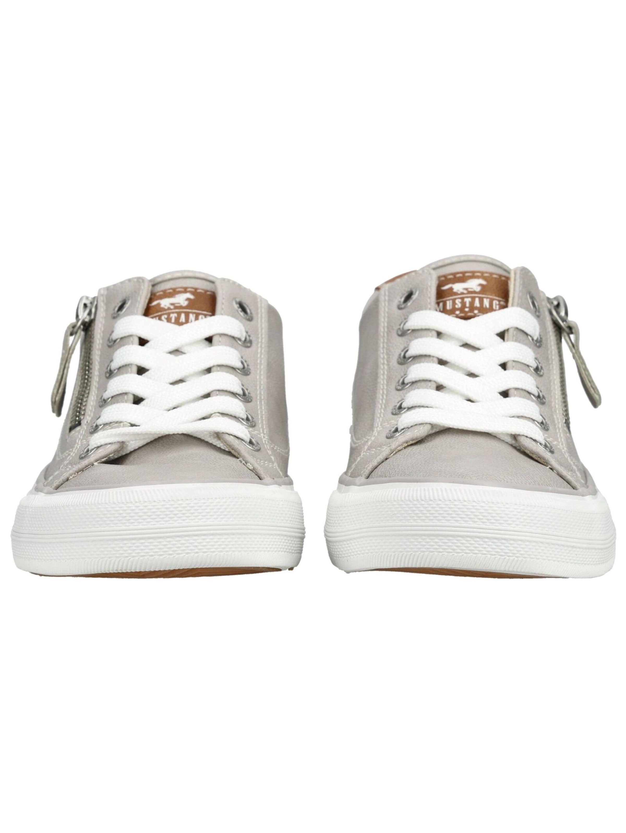 Sneaker bassa di MUSTANG in grigio
