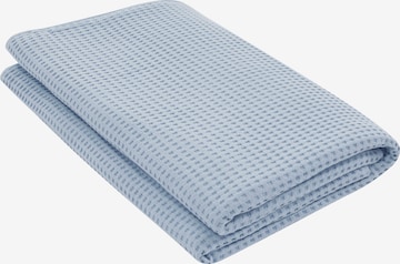 andas Blankets in Blue: front