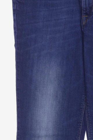 Lee Jeans in 32 in Blue