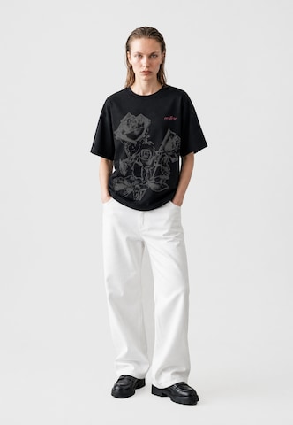 Vertere Berlin Shirt in Black: front