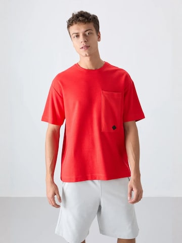 Tommy Life Shirt in Red