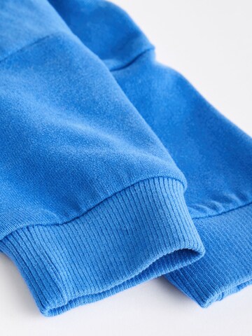 Next Set in Blue