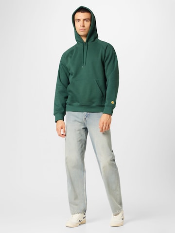 Carhartt WIP Sweatshirt 'Chase' in Green