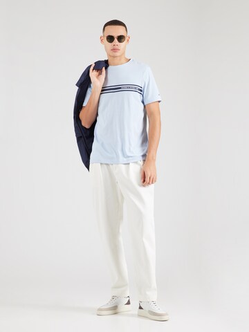 TOMMY HILFIGER Bluser & t-shirts i blå