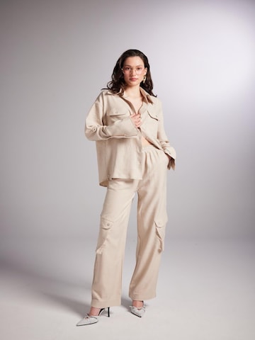 HOLLY LOLLY Hose in Beige: Vorderseite