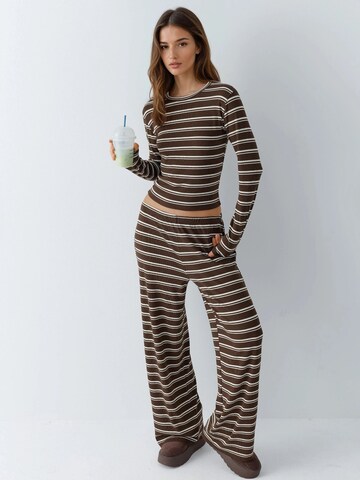 Hiccup - Calças de fato em castanho: frente