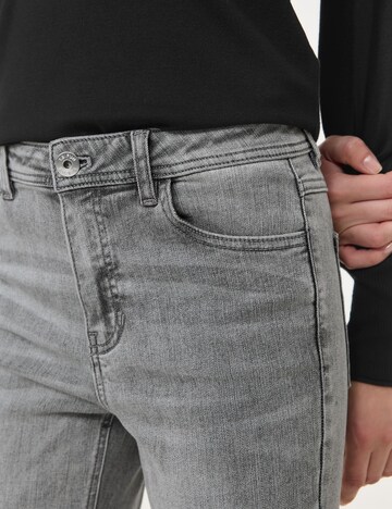 TAIFUN Skinny Jeans in Grau