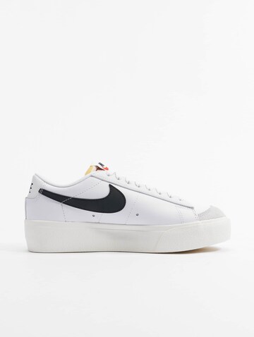 Nike Sportswear Sneakers laag 'Blazer' in Wit