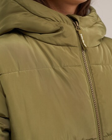 WE Fashion Winter jacket in Green
