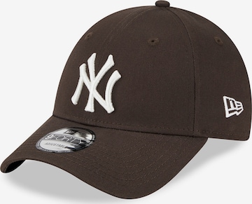 NEW ERA Cap in Braun: predná strana