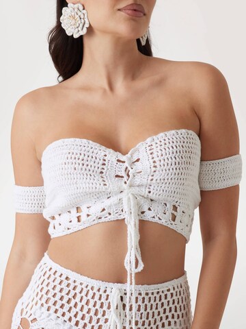 GUESS Knitted Top in White