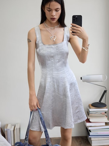 Abito di Desigual in grigio