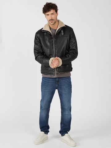 JCC Tussenjas in Bruin