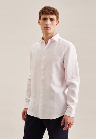 Coupe regular Chemise SEIDENSTICKER en rose : devant
