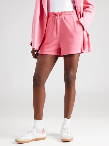 PIECES Regular Shorts 'CHILLI' in Pink: predná strana