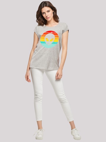 F4NT4STIC Shirt 'Alien Retro Sonnenuntergang' in Grijs