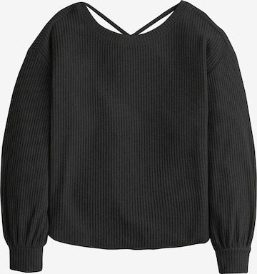 HOLLISTER Sweater in Black: front