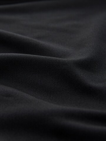 Next - Sudadera en negro
