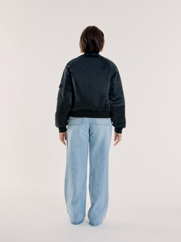 OUT OF ORBIT Between-Season Jacket 'Shelly' in Black