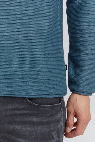 !Solid Strickpullover in Blau